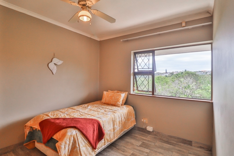 To Let 3 Bedroom Property for Rent in Beacon Bay Eastern Cape